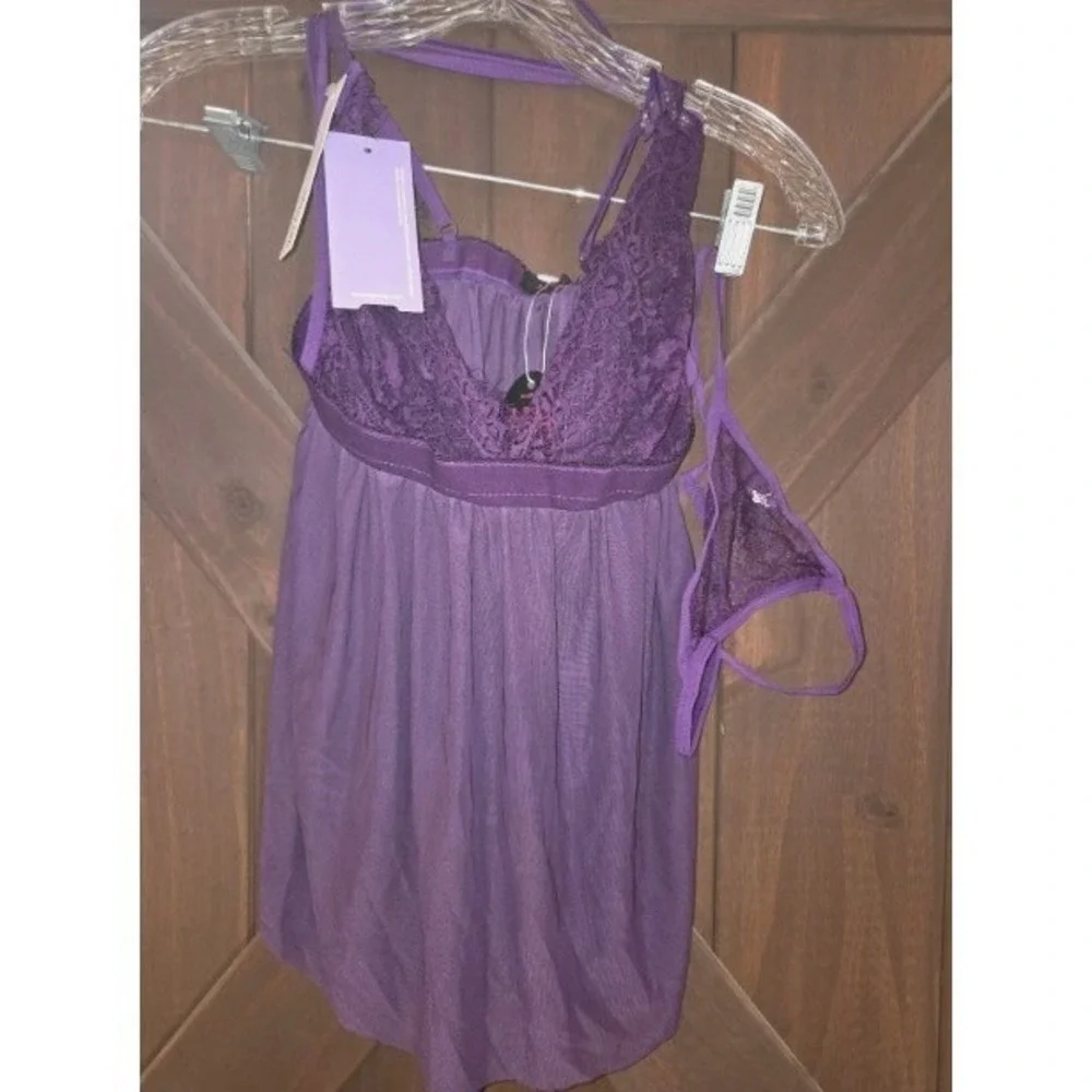 SexyLingerieShop.com elegant purple